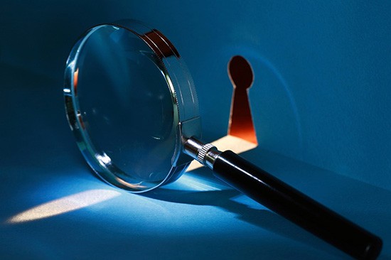 magnifying glass investigative services